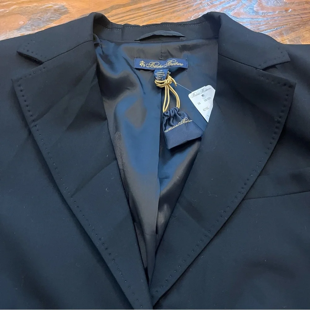 Brooks Brothers NEW Women’s Black Italian Wool Blazer Career Size‎ 10
Two Button - Picture 10 of 16